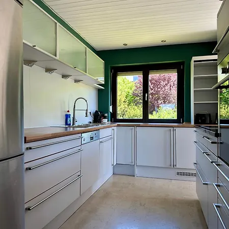 شقة Panoramaapartment Mit Terrasse فولدا