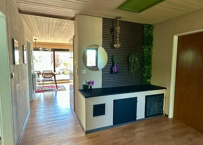 Panoramaapartment Mit Terrasse פולדה